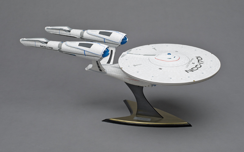 FSM-WB0714_Revell_Startrek_Enterprise_04