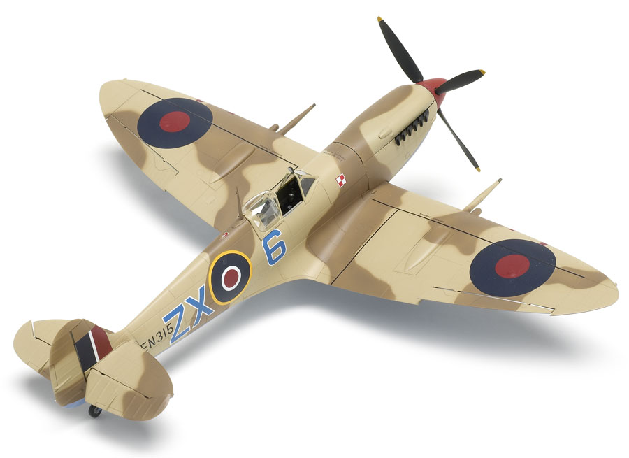 32 supermarine spitfire 4