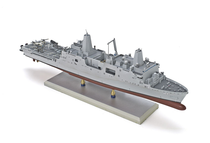 Cyber-hobby 1/700 scale USS New York LPD-21 | Finescale Modeler