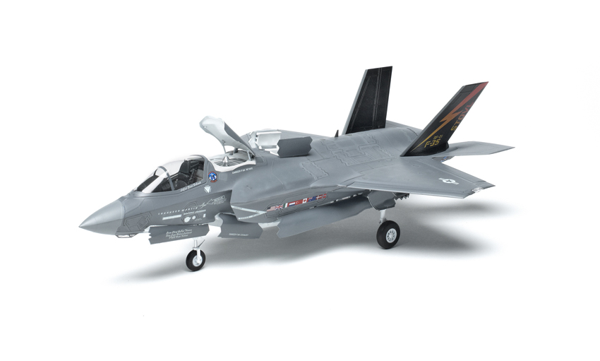 F-35B ライトニングⅡ キティホーク エッチングパーツ セット