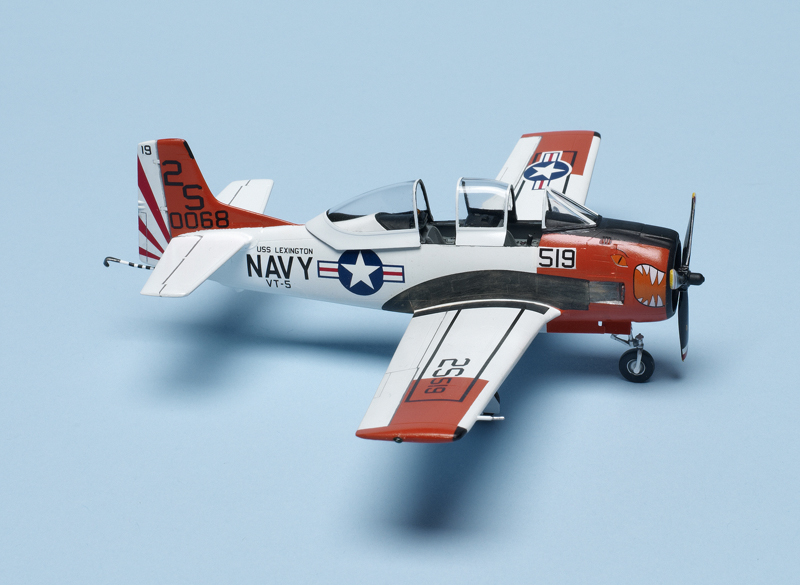 T-28C Trojan。在庫1点 Sword 1/72 scale T-28C Trojan | Finescale Modeler Magazine