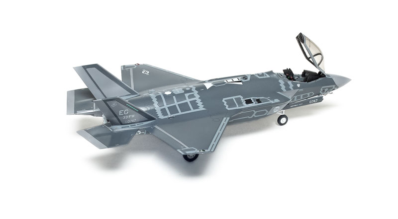 Hasegawa 1/72 scale F-35A Lightning II | Finescale Modeler