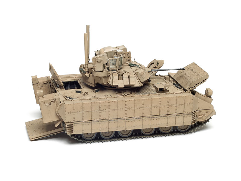Meng 1/35 scale M2A3 Bradley BUSK III | Finescale Modeler Magazine