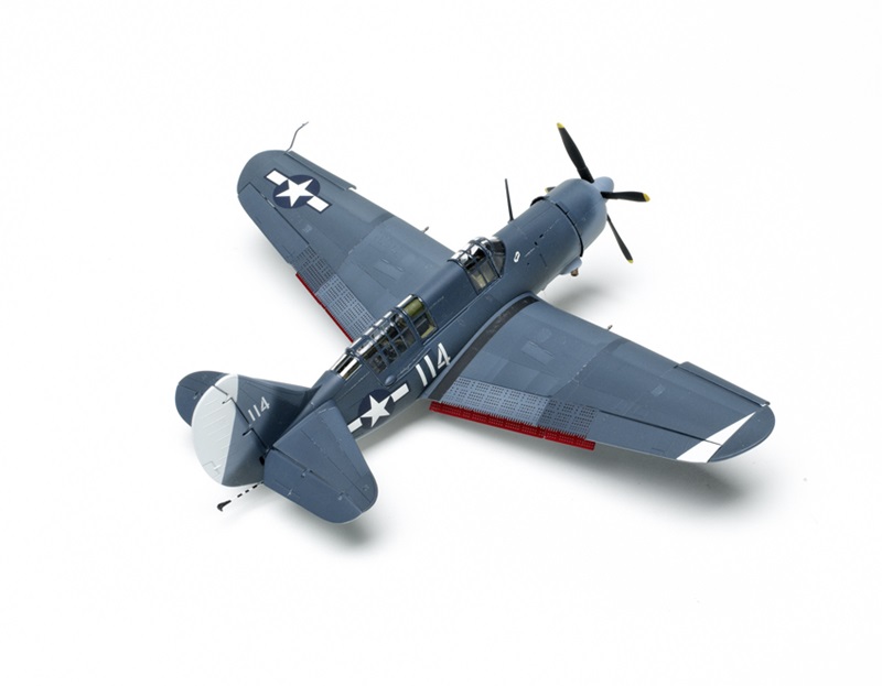 Cyber-hobby 1/72 Curtiss SB2C-4 Helldiver | Finescale Modeler Magazine
