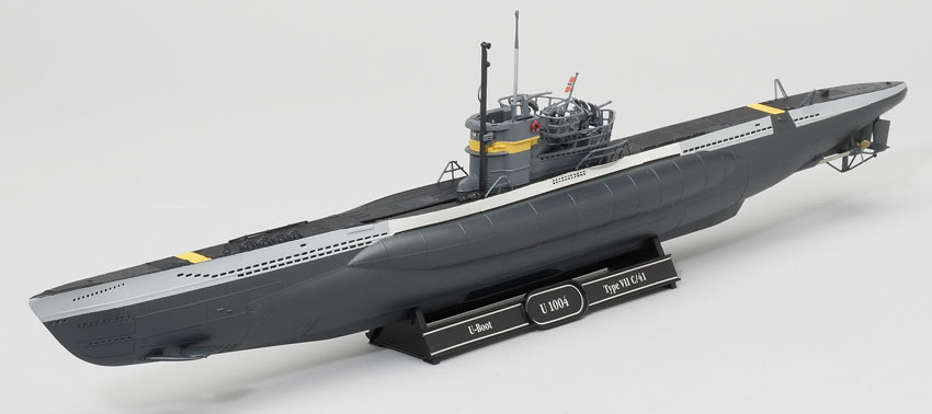 Revell 05100 WWII German U-Boat Submarine Type VII C/41 Plastic Model Kit 1:144 