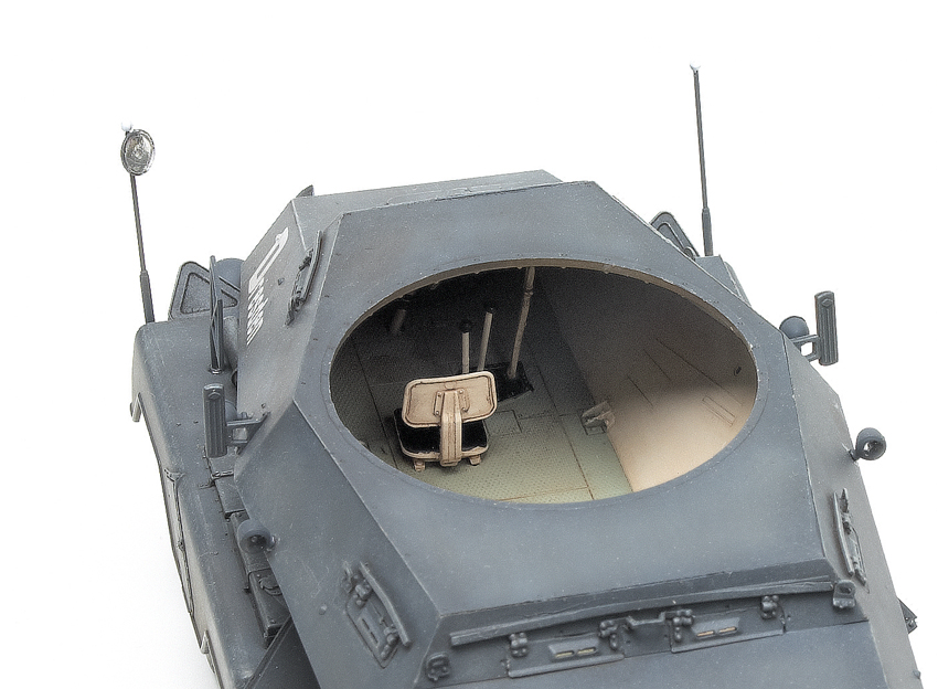 Amazon | AFVクラブ 1/35 Sd.Kfz232(8-Rad) (初期型) プラモデル