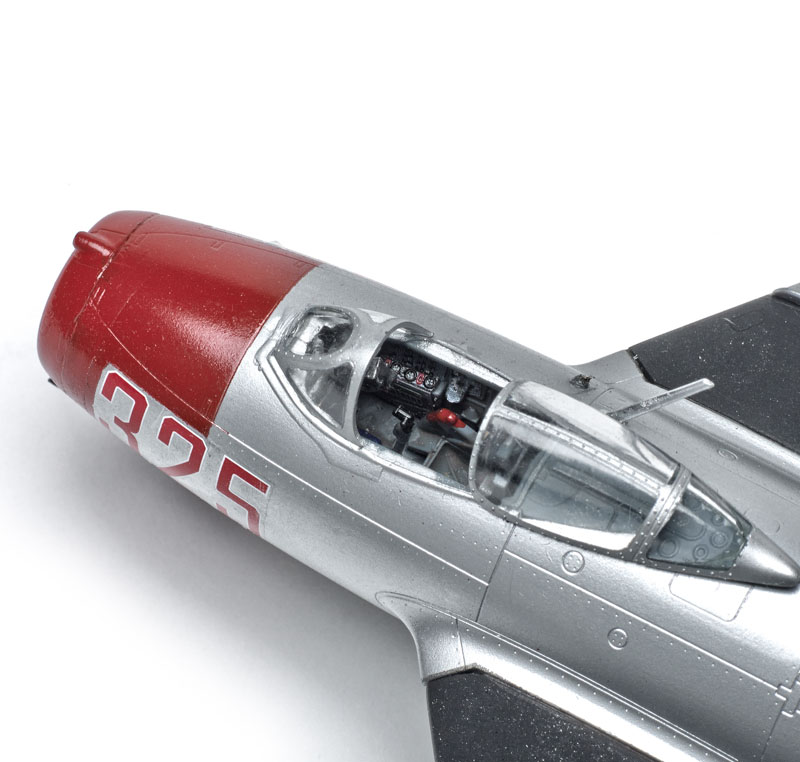 FSM-WB0914_Eduard_MiG15_01