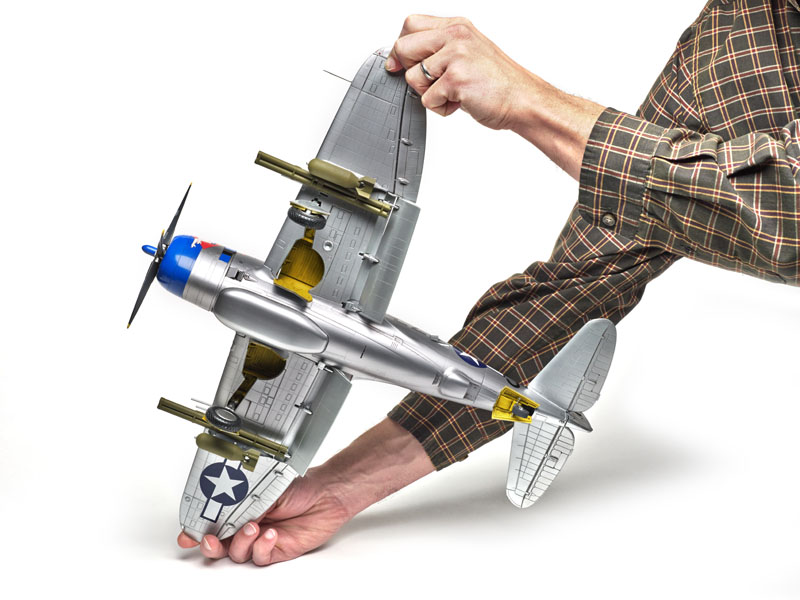 FSM-WB0115_Kinetic_P47D_Thunderboldt_05