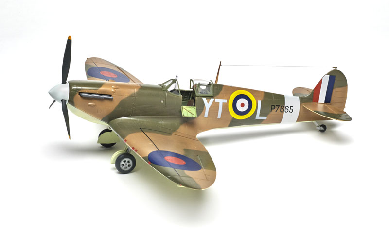 FSM-WB0115_Revell_Spitfire_MkIIa_02