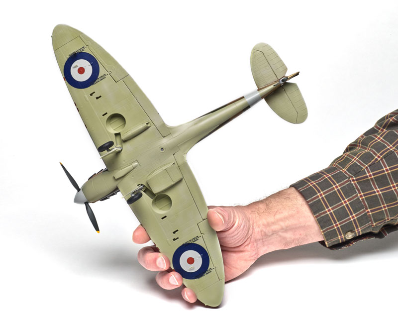 FSM-WB0115_Revell_Spitfire_MkIIa_06