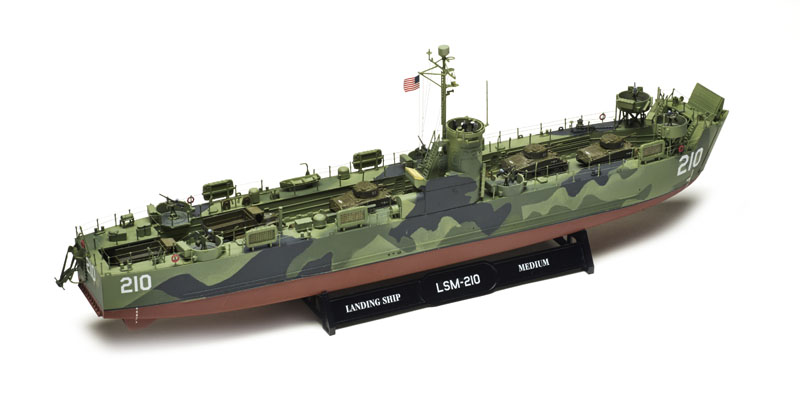 FSM-WB0515_RevellGermany_LSM_04