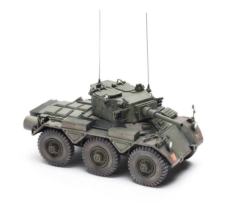 FSM-WB0915_Dragon_Saladin_02