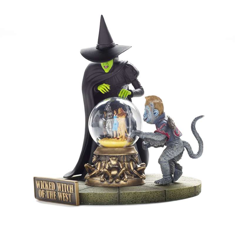 FSMWB0316_PolarLights_Witch_03