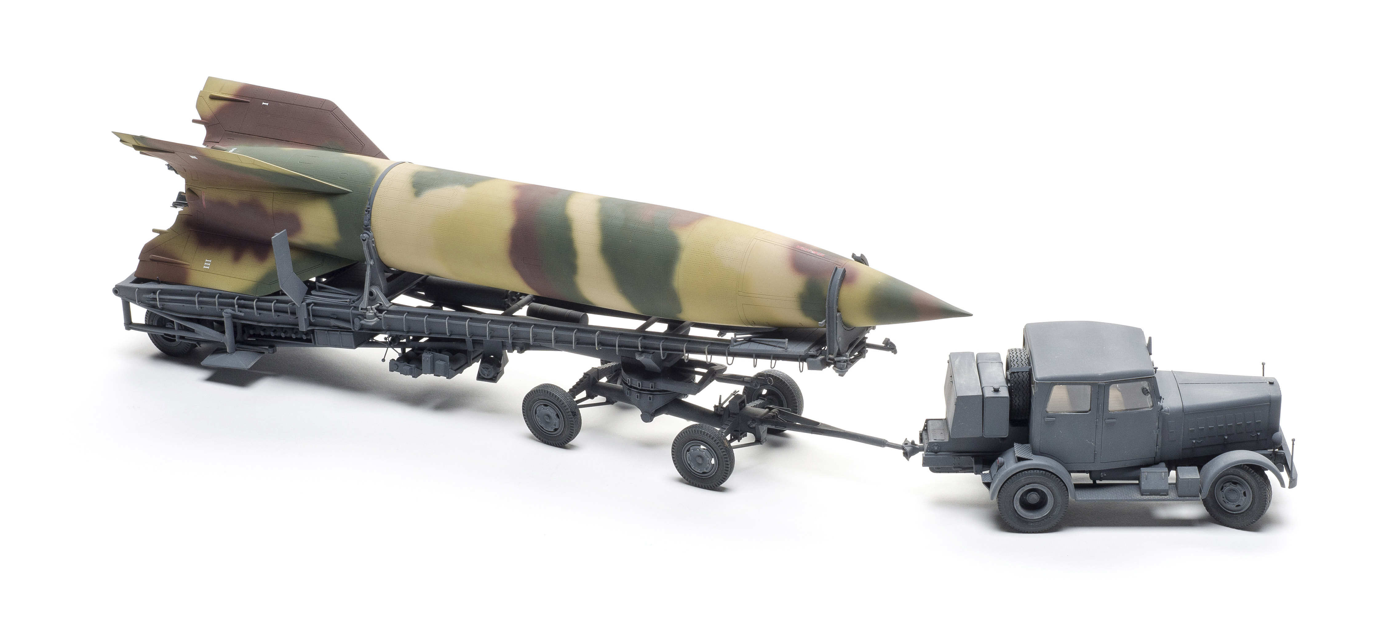 Takom V-2 Rocket, Meillerwagen, and Hanomag SS100 | Finescale