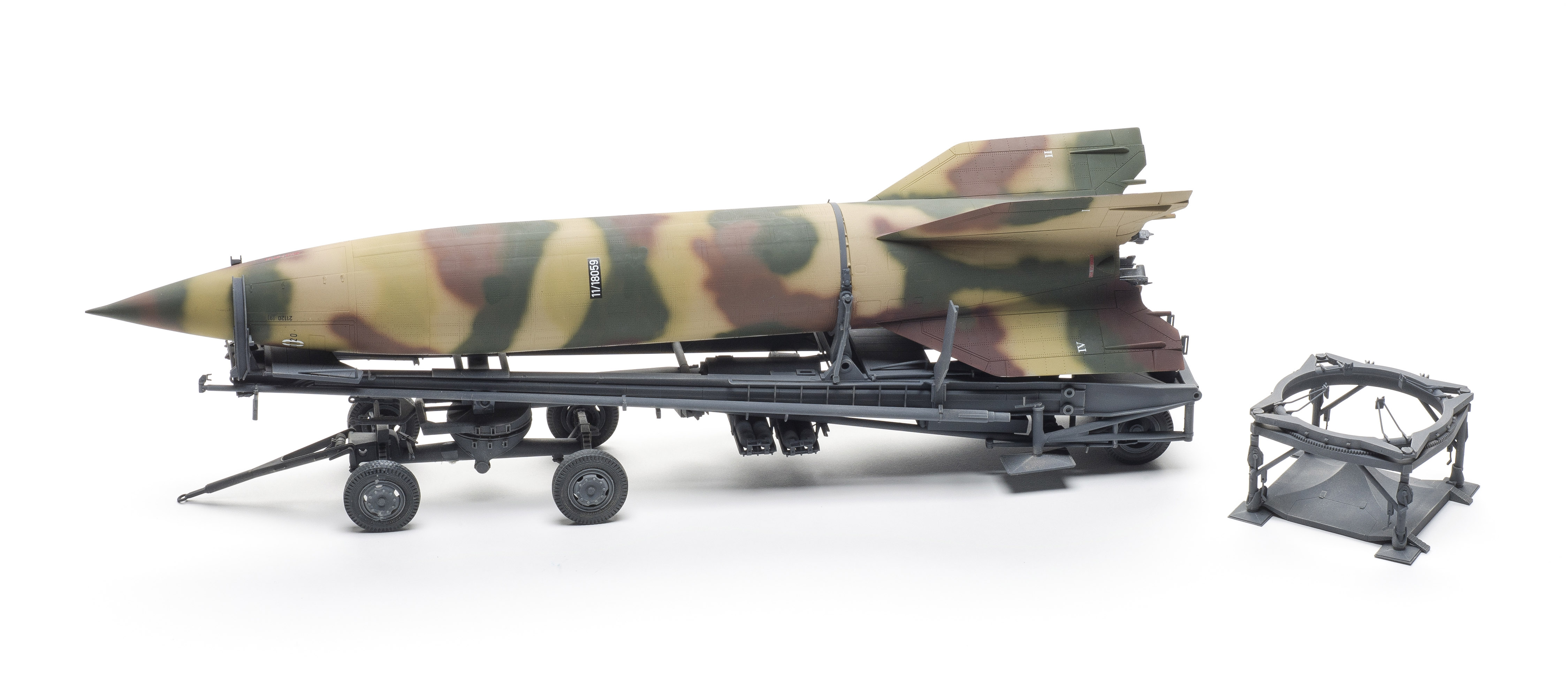 FSMWB1217_Takom_V2_Launcher_06