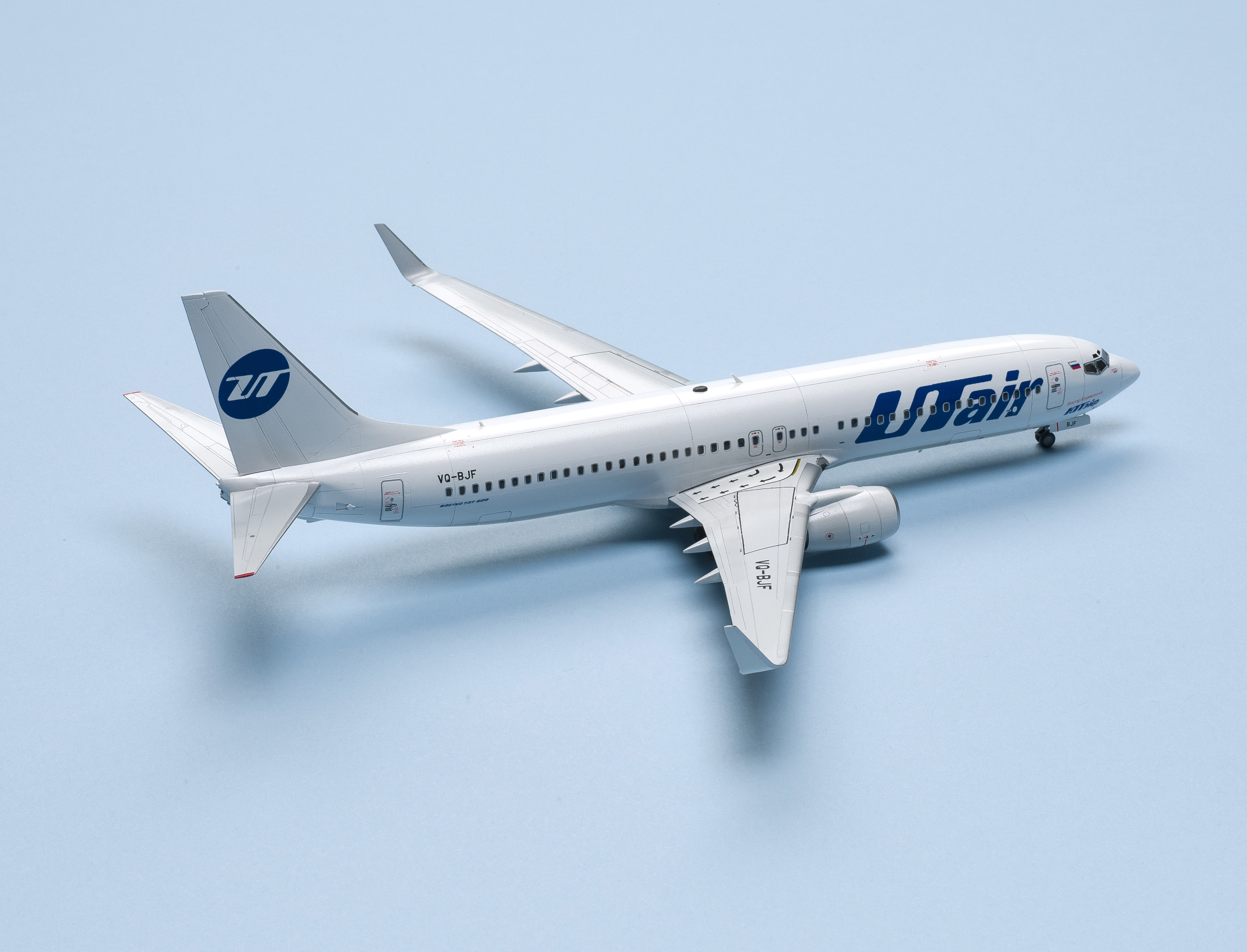 FSMWB1217_Zvezda_Boeing_737800_05