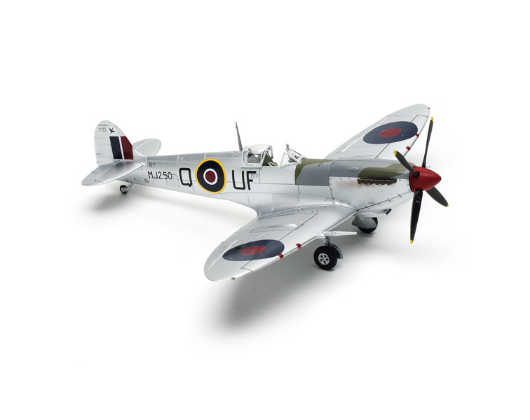 FSMWB0217_Eduard_Spitfire_MklX_02