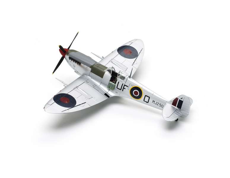 FSMWB0217_Eduard_Spitfire_MklX_04