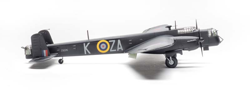 FSMWB0717_Airfix_Whitley_05