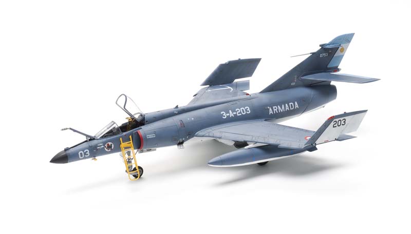 FSMWB0717_HobbyBoss_Super_Etendard_02