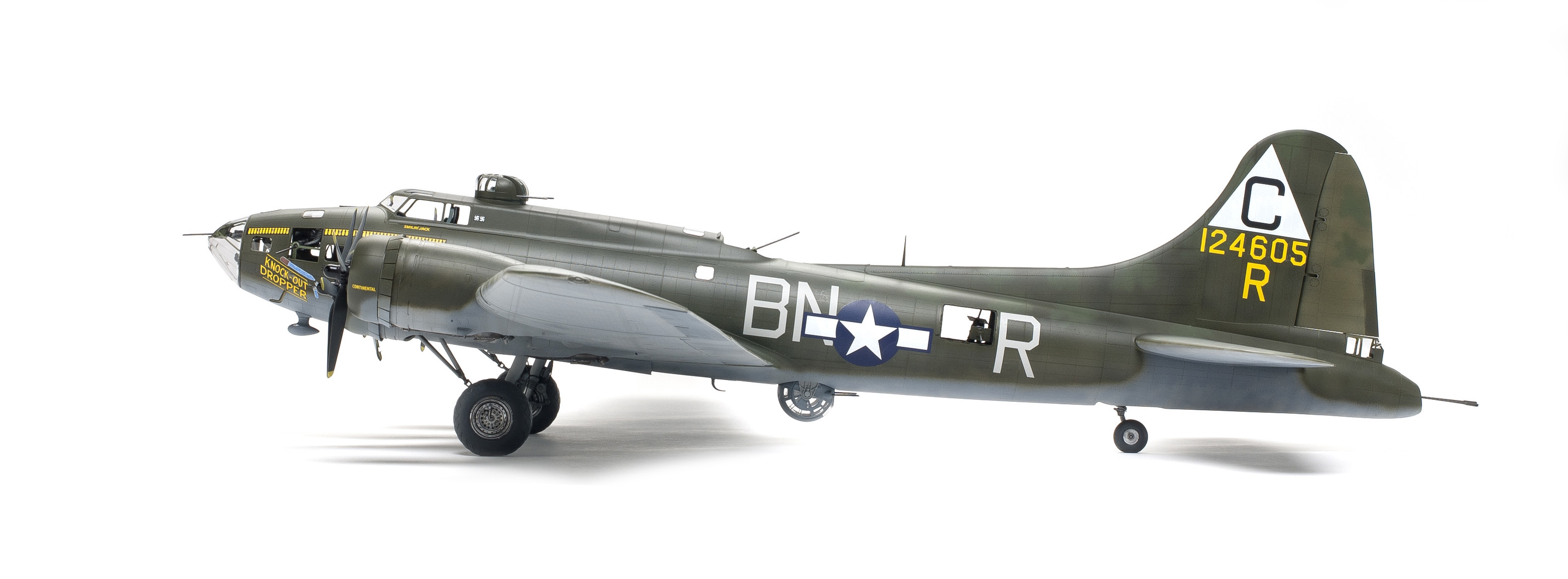 HK Models Big B-17 | Finescale Modeler Magazine