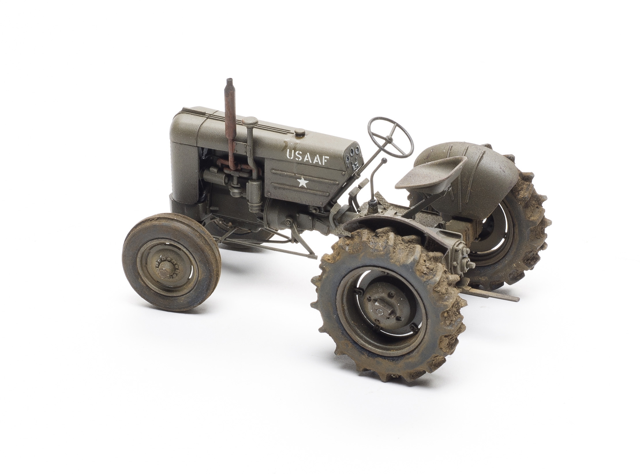 FSMWB0517_Thunder_Tractor_04