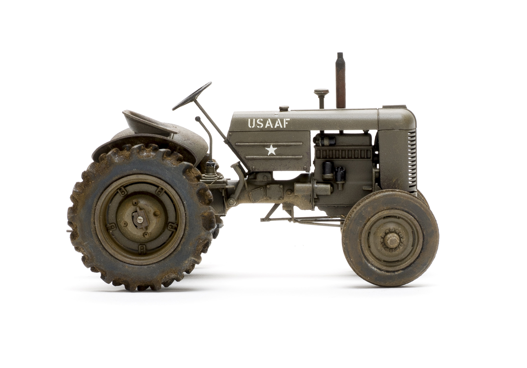 FSMWB0517_Thunder_Tractor_07