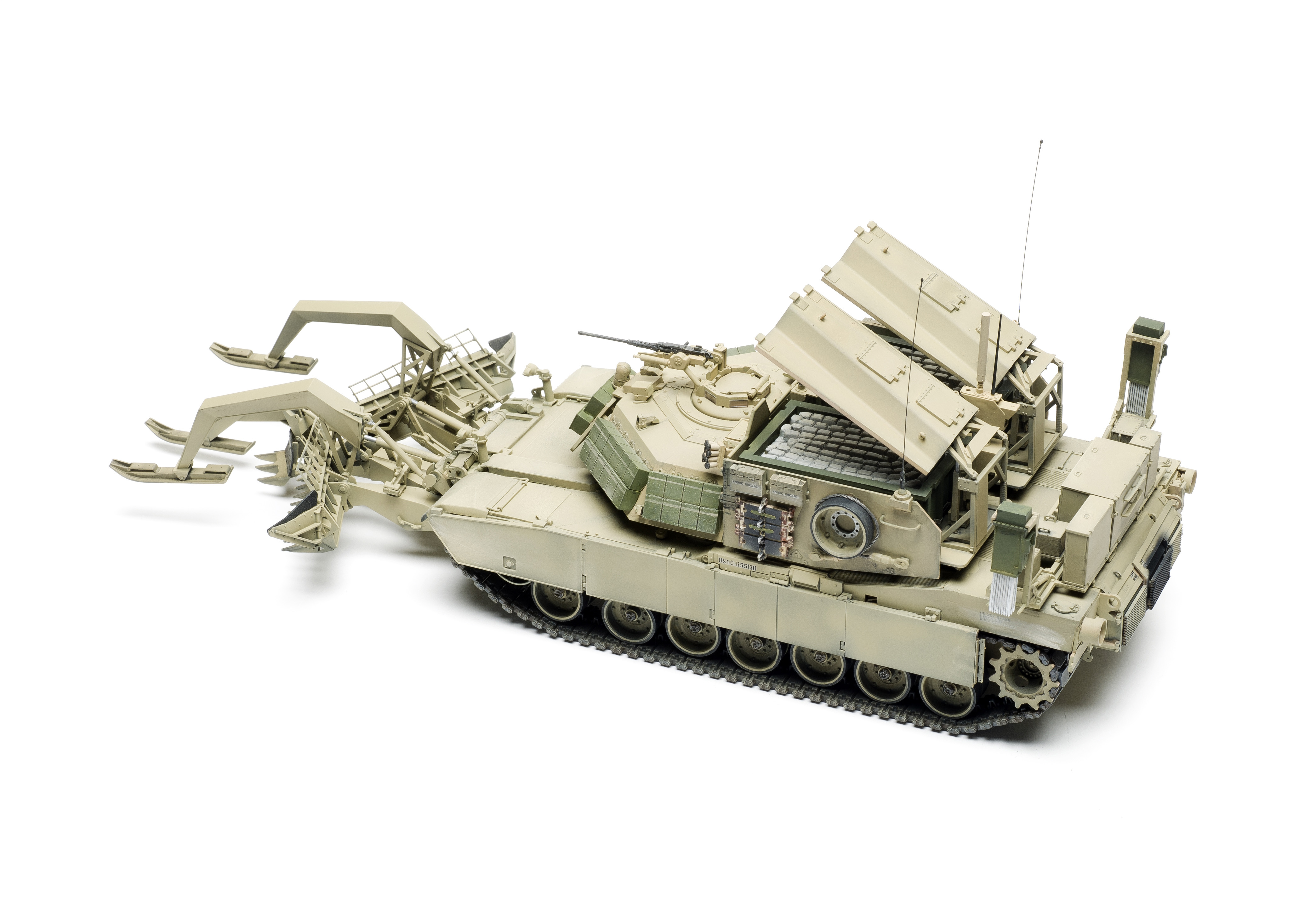 Rye Field M1 Asault Breacher Vehicle | Finescale Modeler Magazine