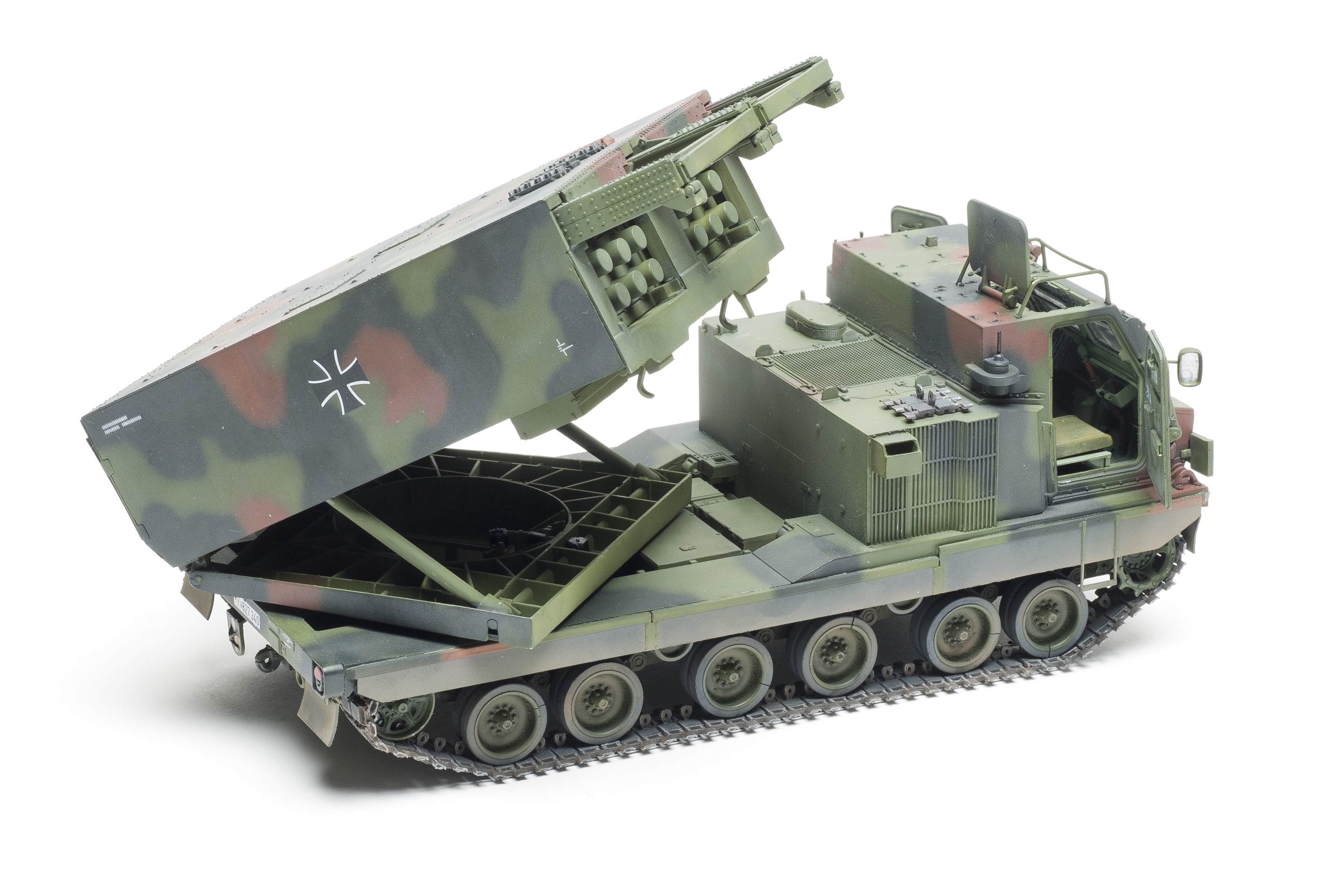 FSMWB1017_Trumpeter_M270_03