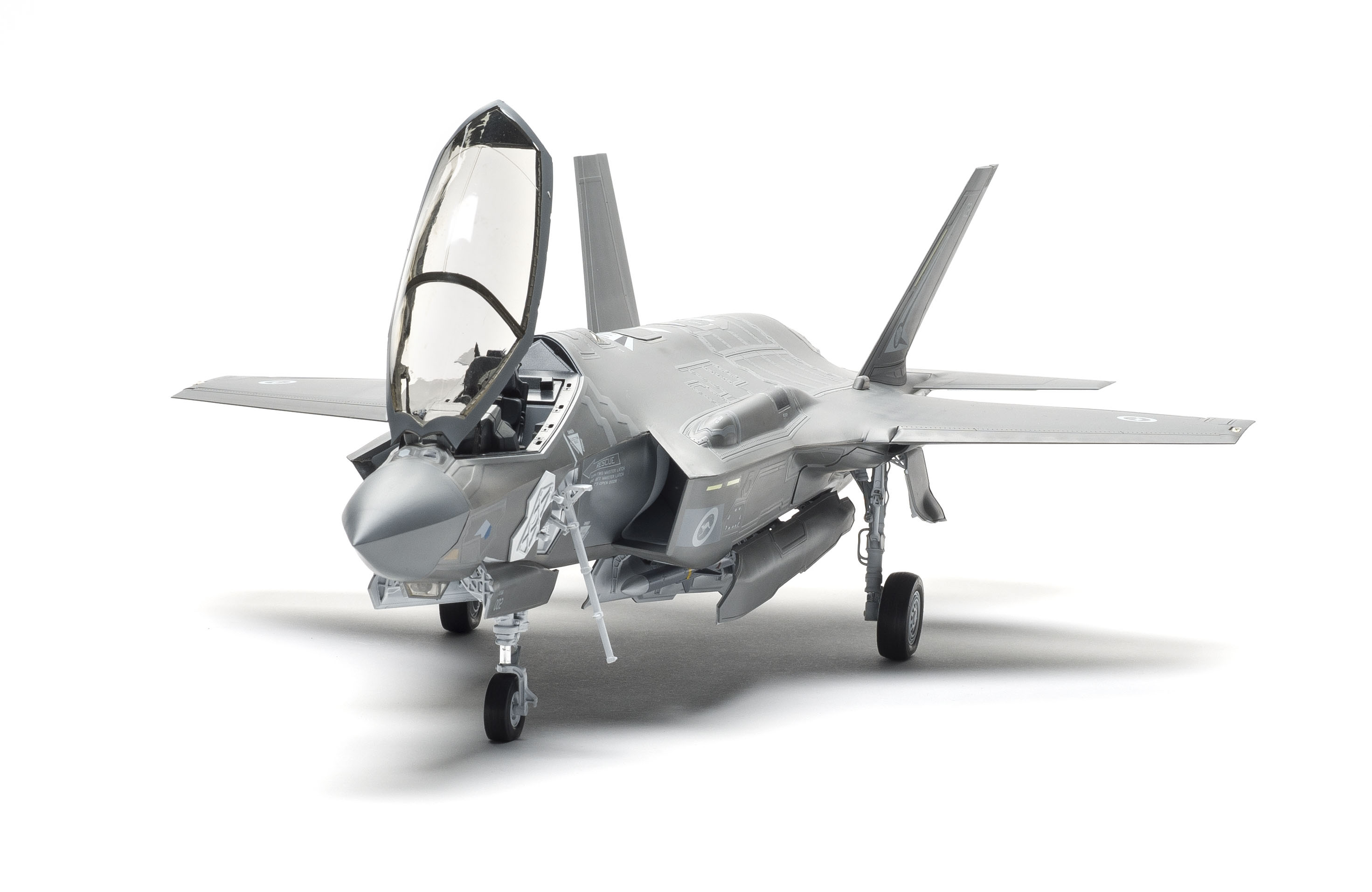 FSMWB0917_Italeri_F35_Lightning_08