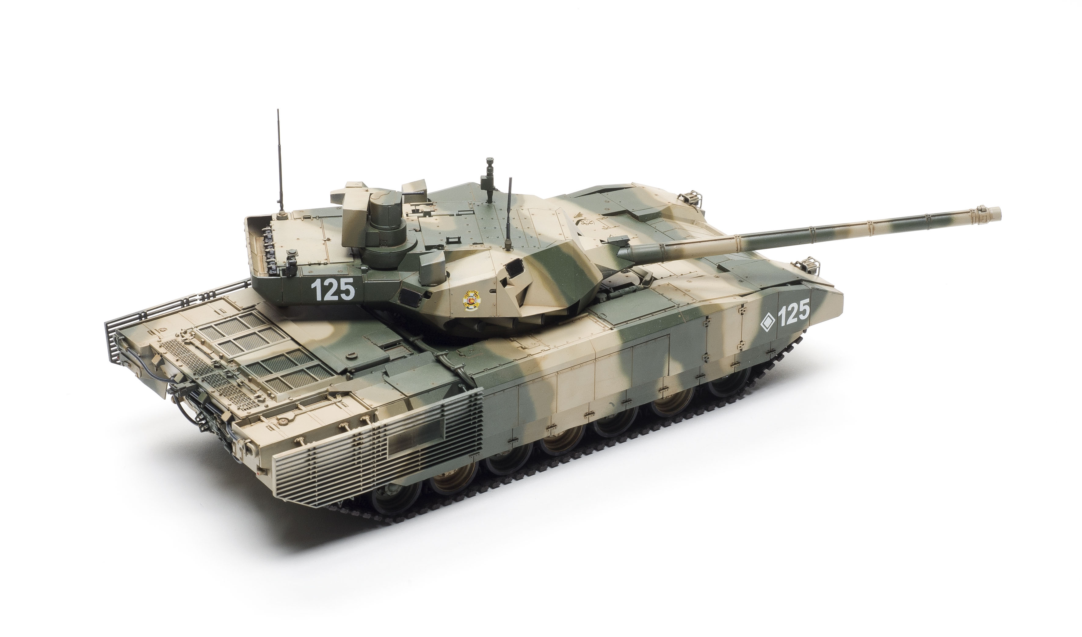 タコム 1/35 T-14 ARMATA プラモデルキット Amazon.com: Trumpeter 1: 35 - Russian T-14 Armata MBT : Arts