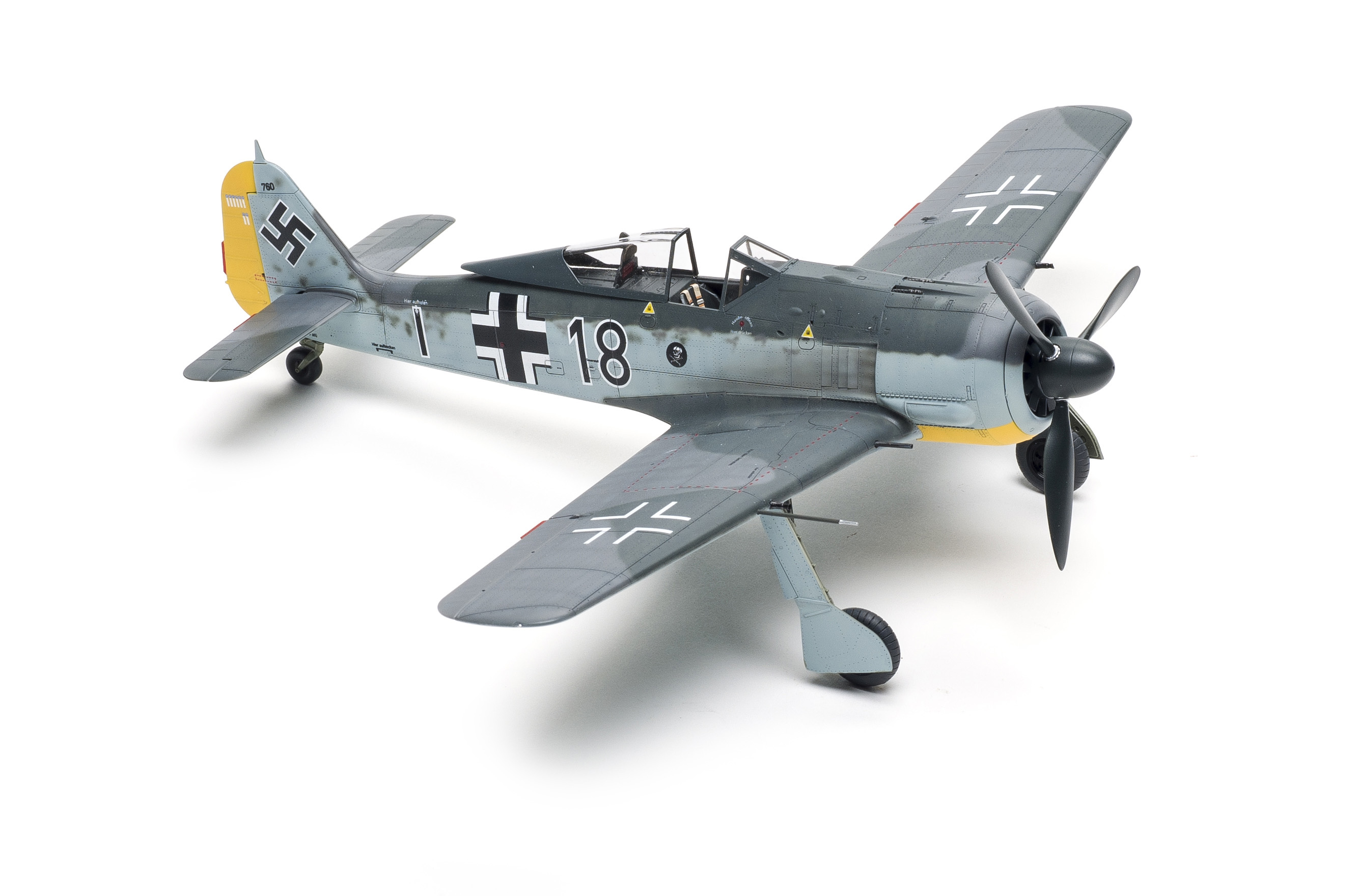 FSMWB0418_Eduard_FW190_02