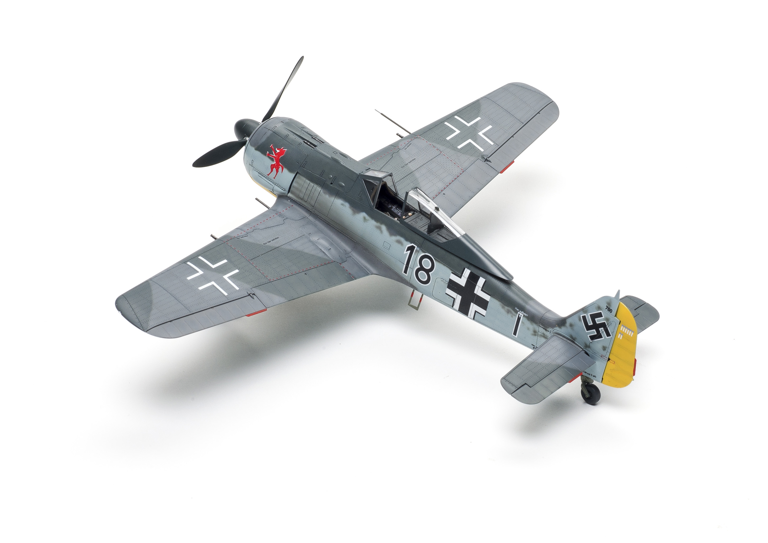 FSMWB0418_Eduard_FW190_04