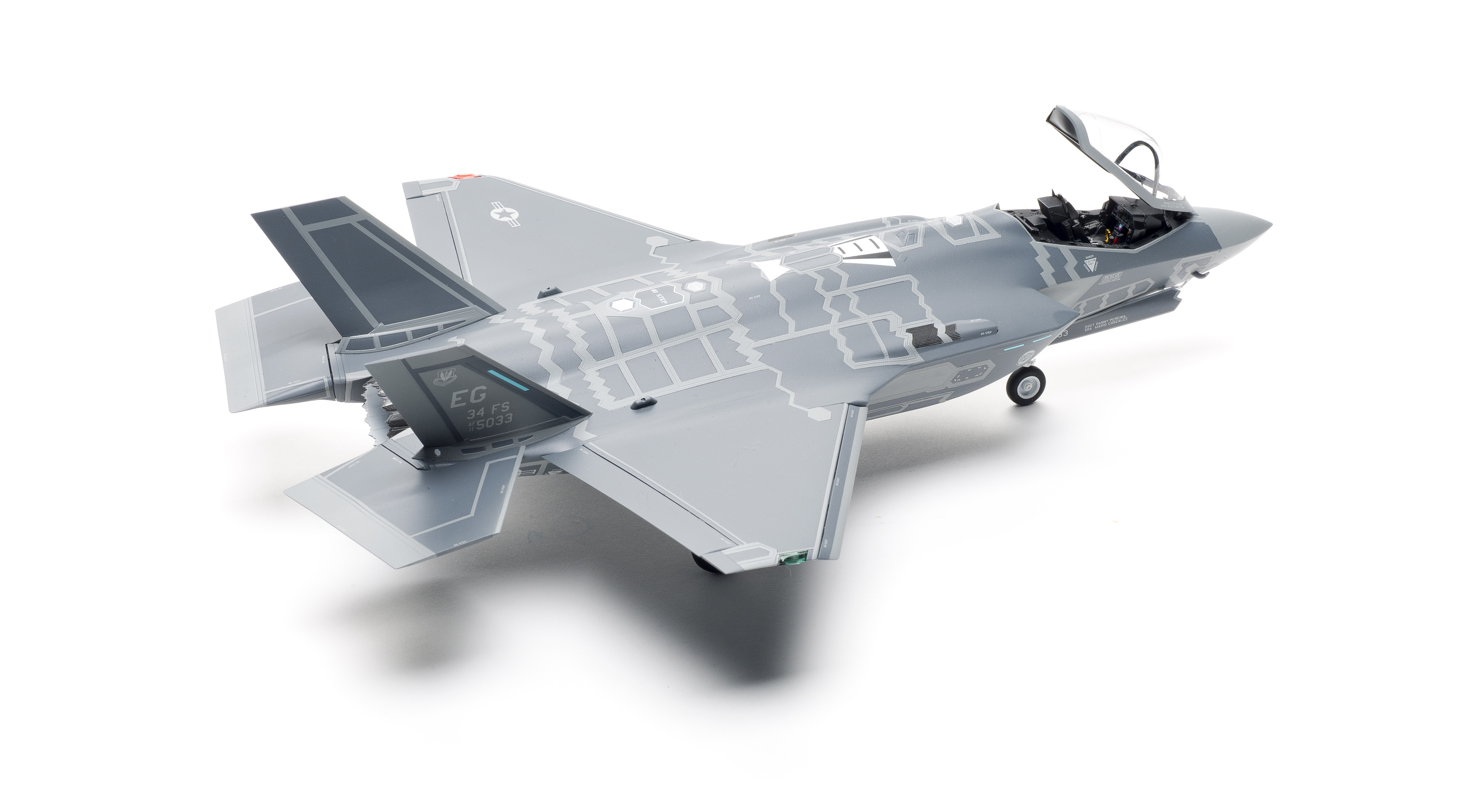 FSMWB0318_Meng_F35A_Lightning_03