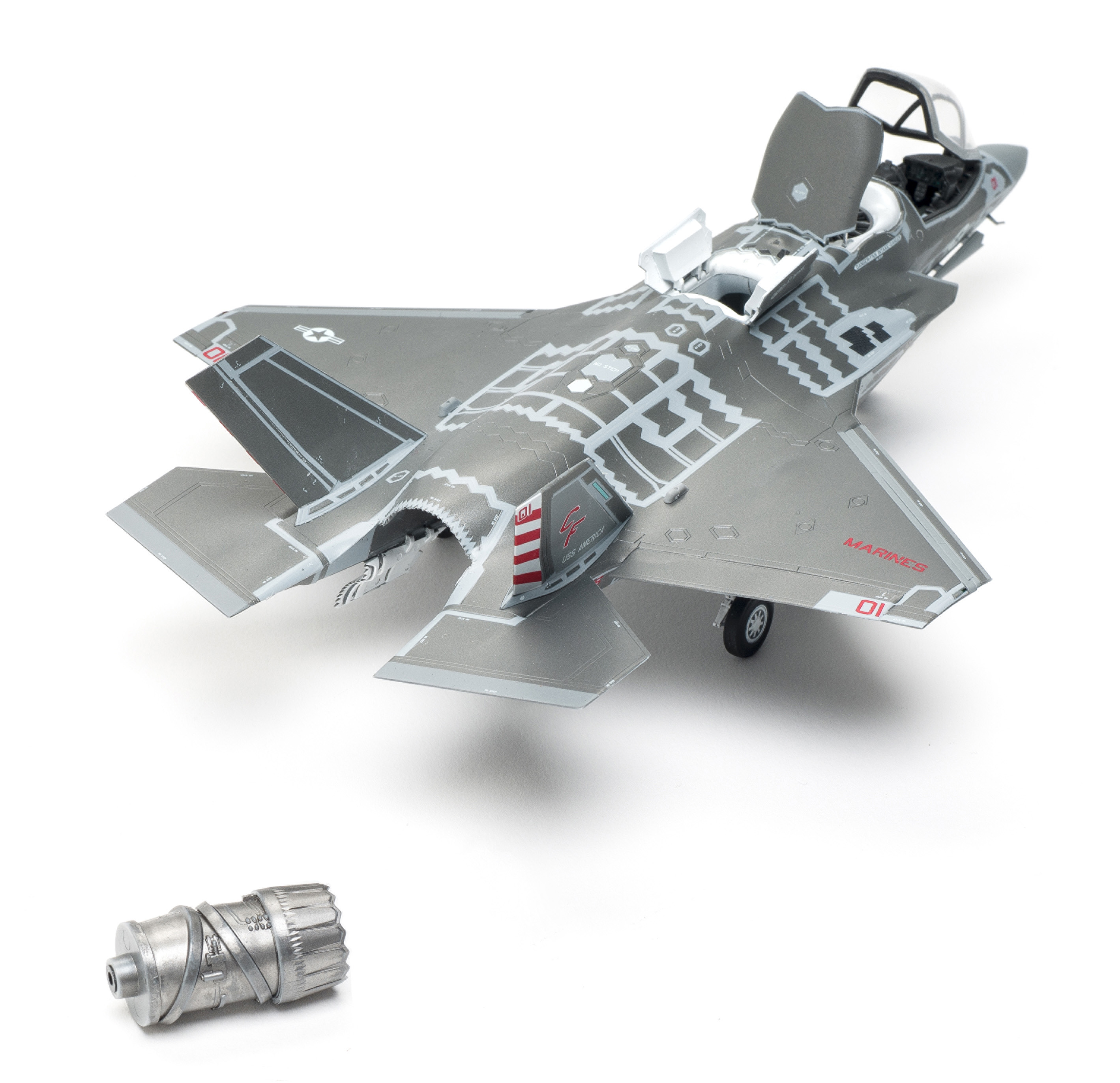 Build review of the Hasegawa F-35B scale model kit