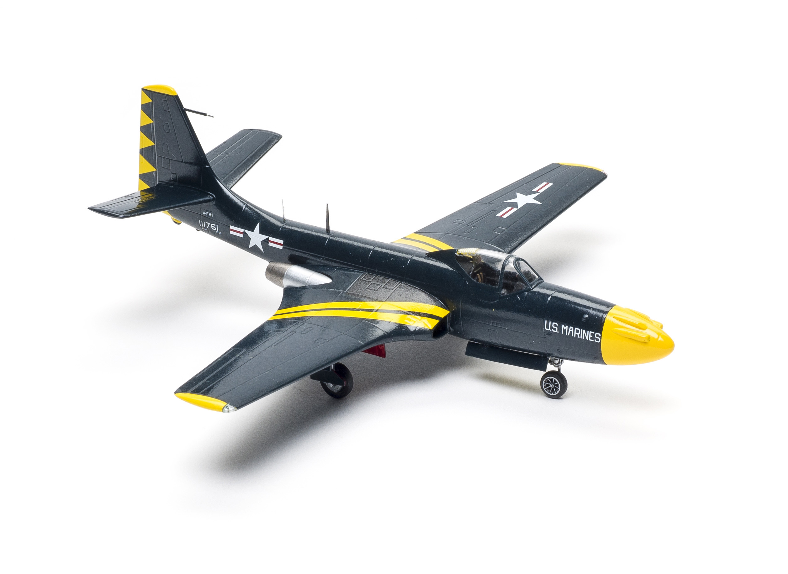 FSMWB1218_SpecialHobby_FH1_Phantom_02