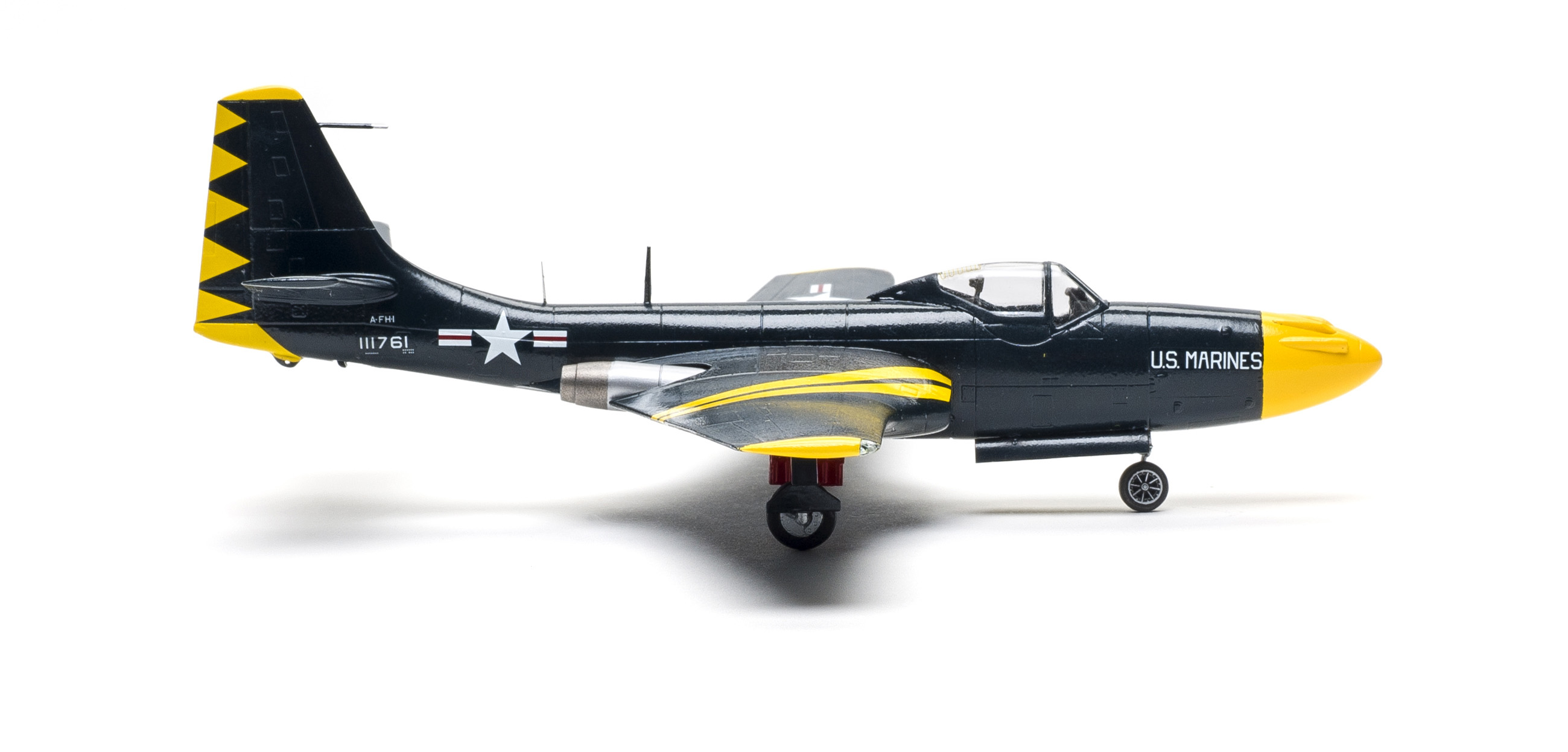 FSMWB1218_SpecialHobby_FH1_Phantom_06