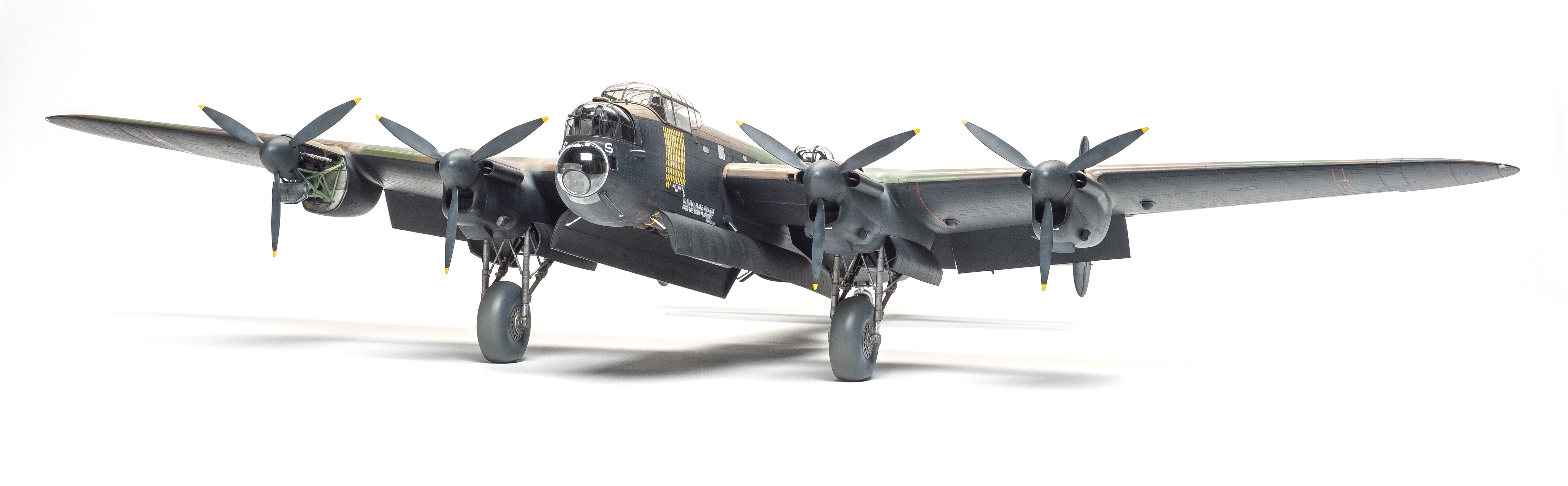 FSMWB0719_HK_Avro_Lancaster_10