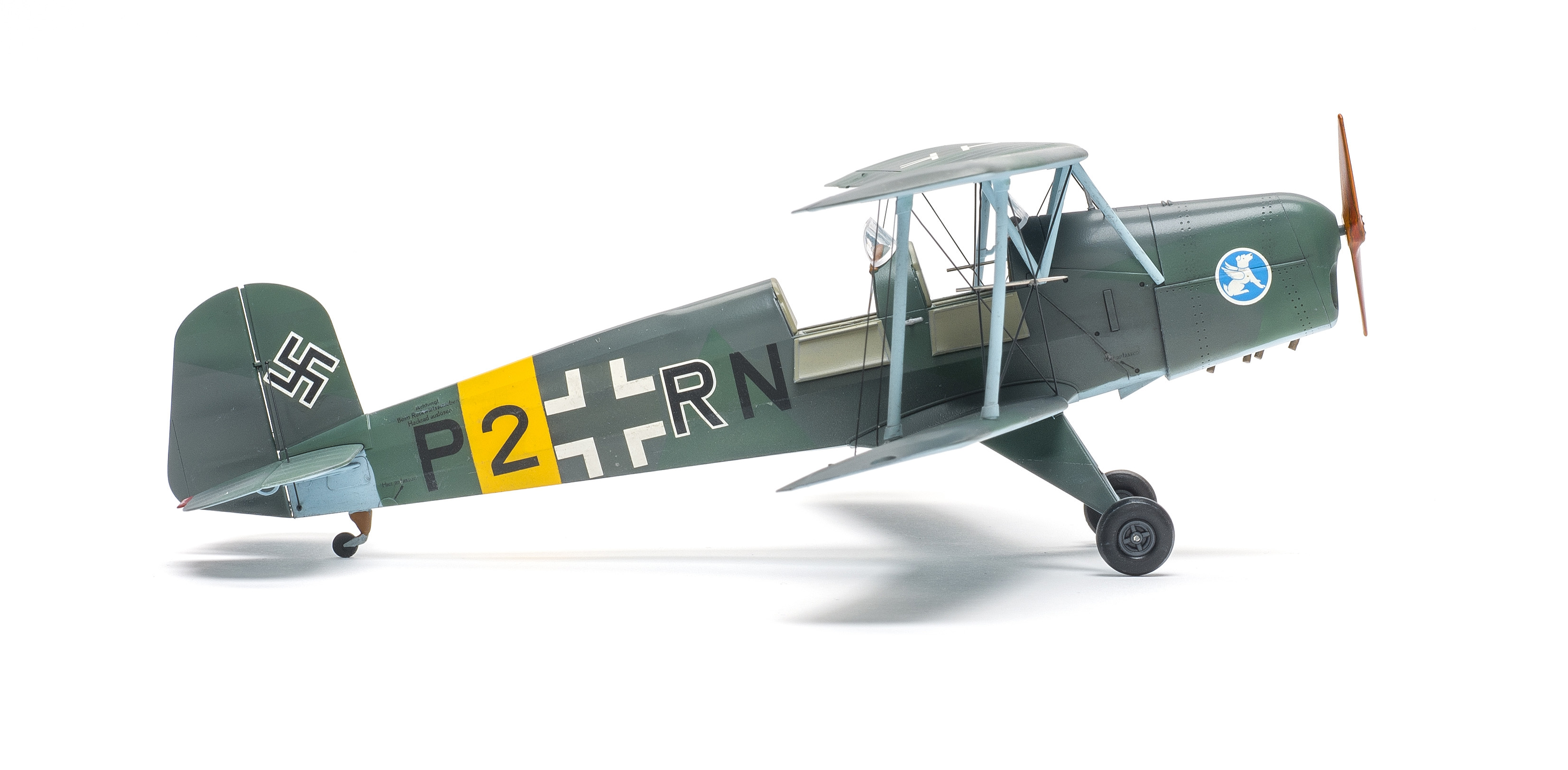FSMWB1019_Revell_Bucker_Bu131_02
