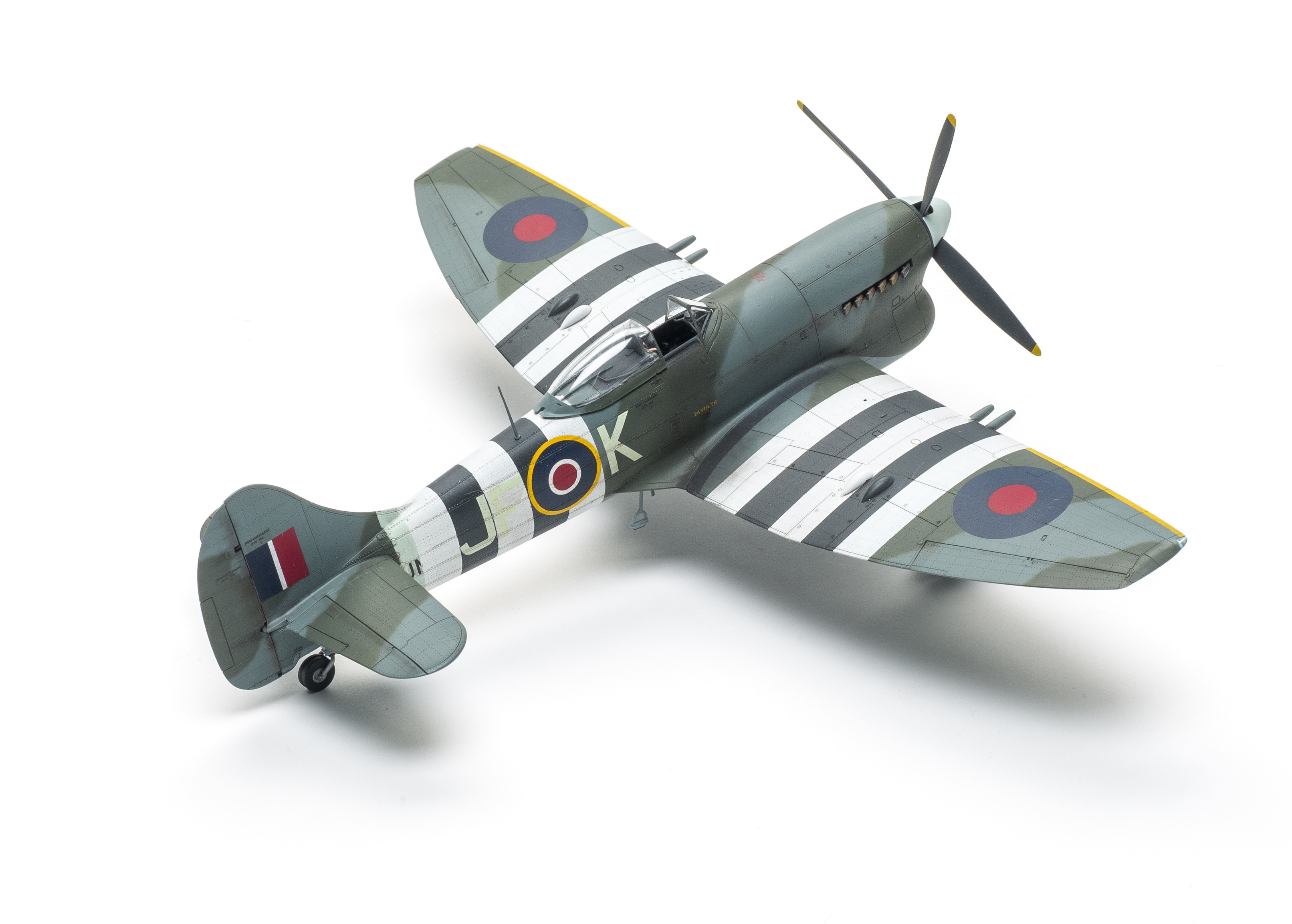 FSMWB0919_Eduard_Tempest_05