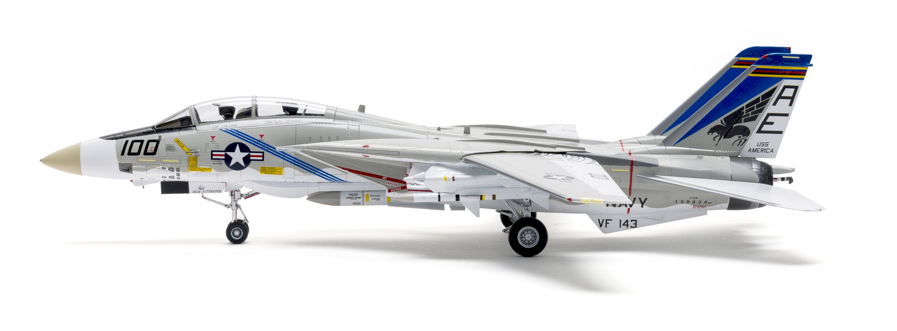 FSMWB0420_Academy_F14A_Tomcat_07