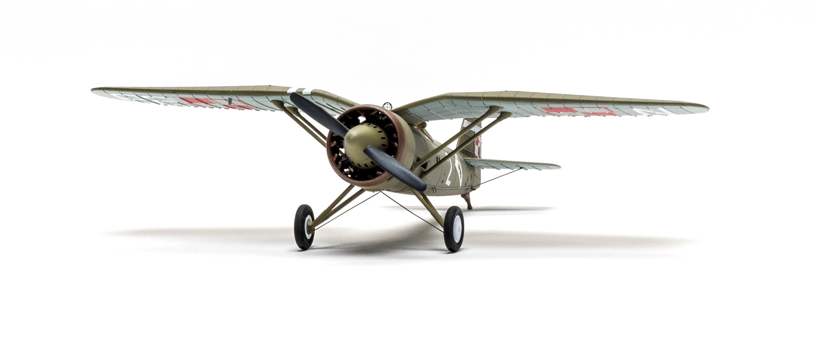 FSMWB0420_IBG_PZL11_08