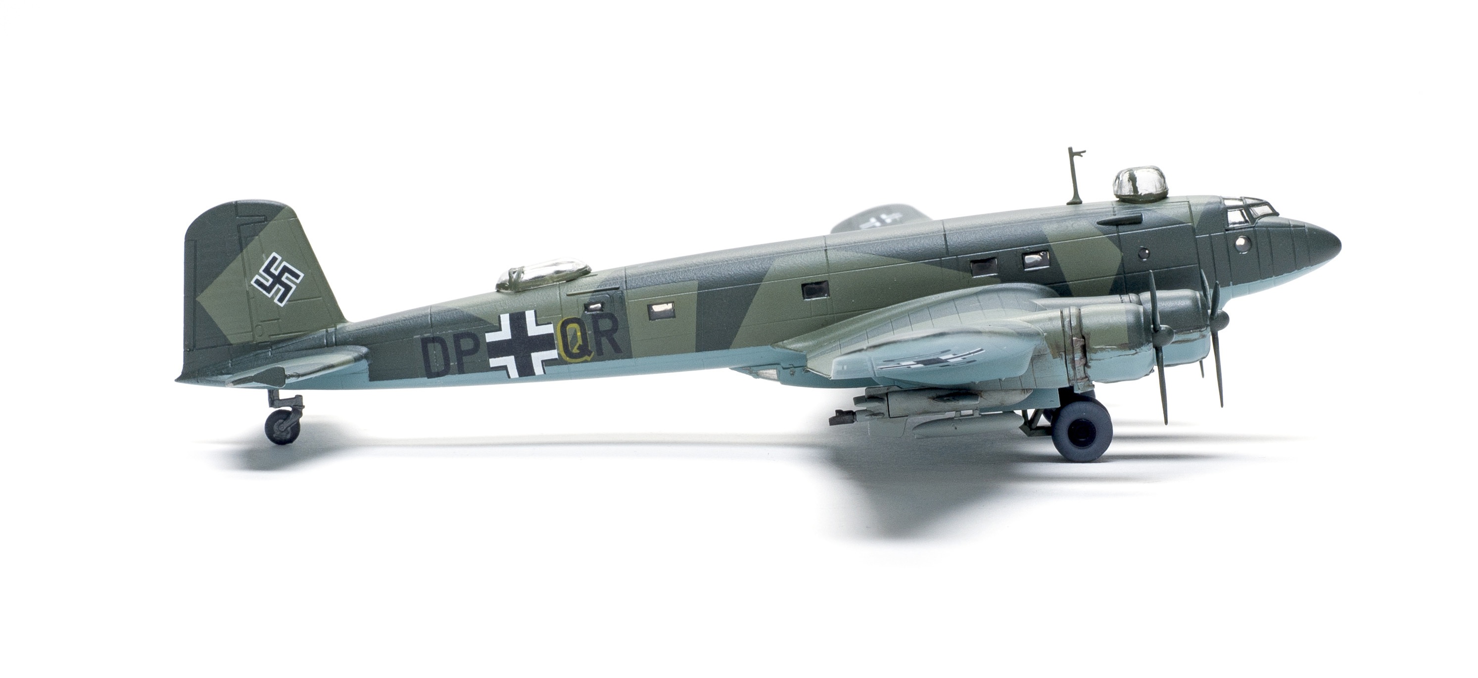 #340 GERMANY RODEN Focke Wulf Fw-200C-6 Condor 1/144 WW2 Bomber 