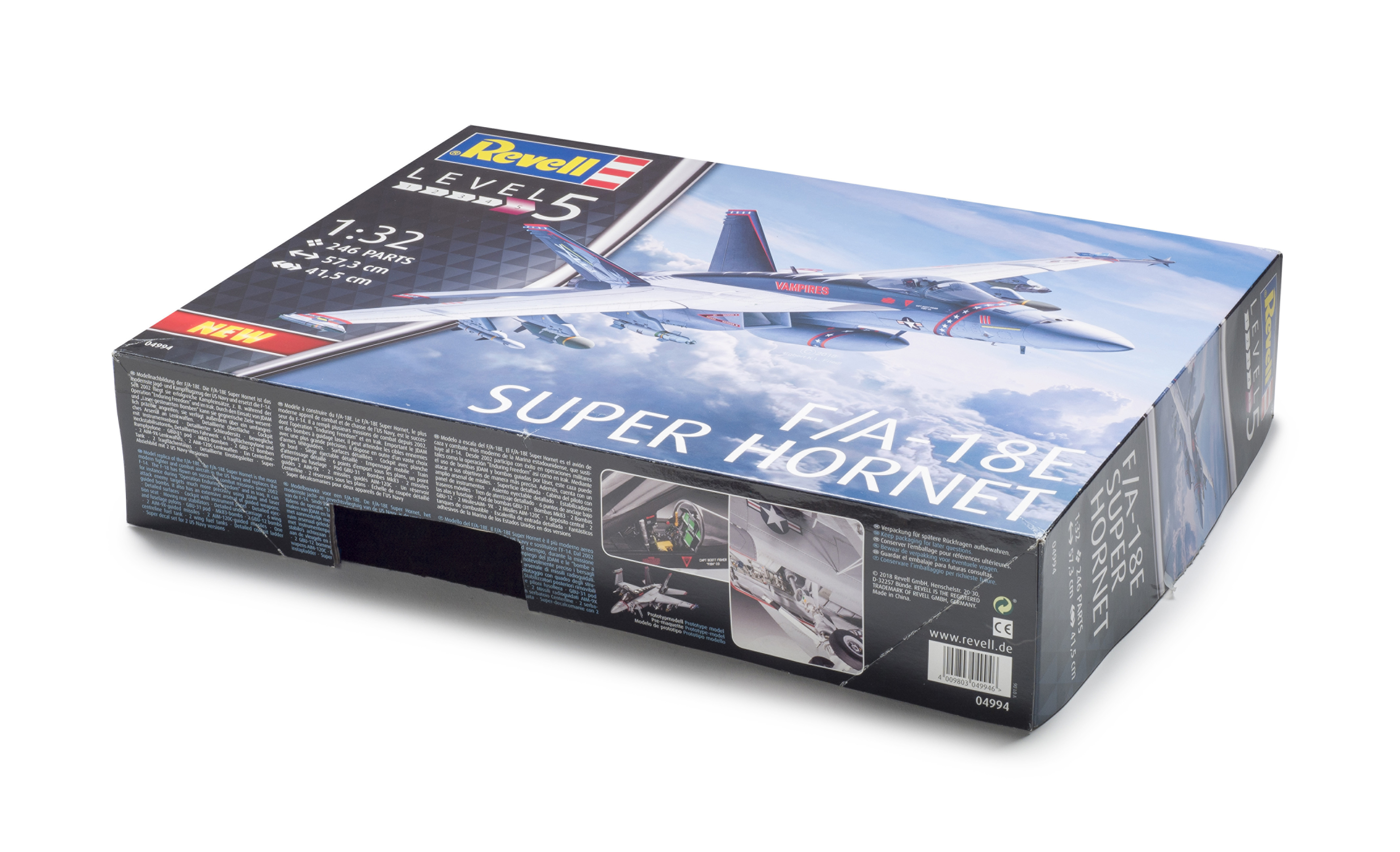 FSMWB0220_Revell_FA18_Super_Hornet_box