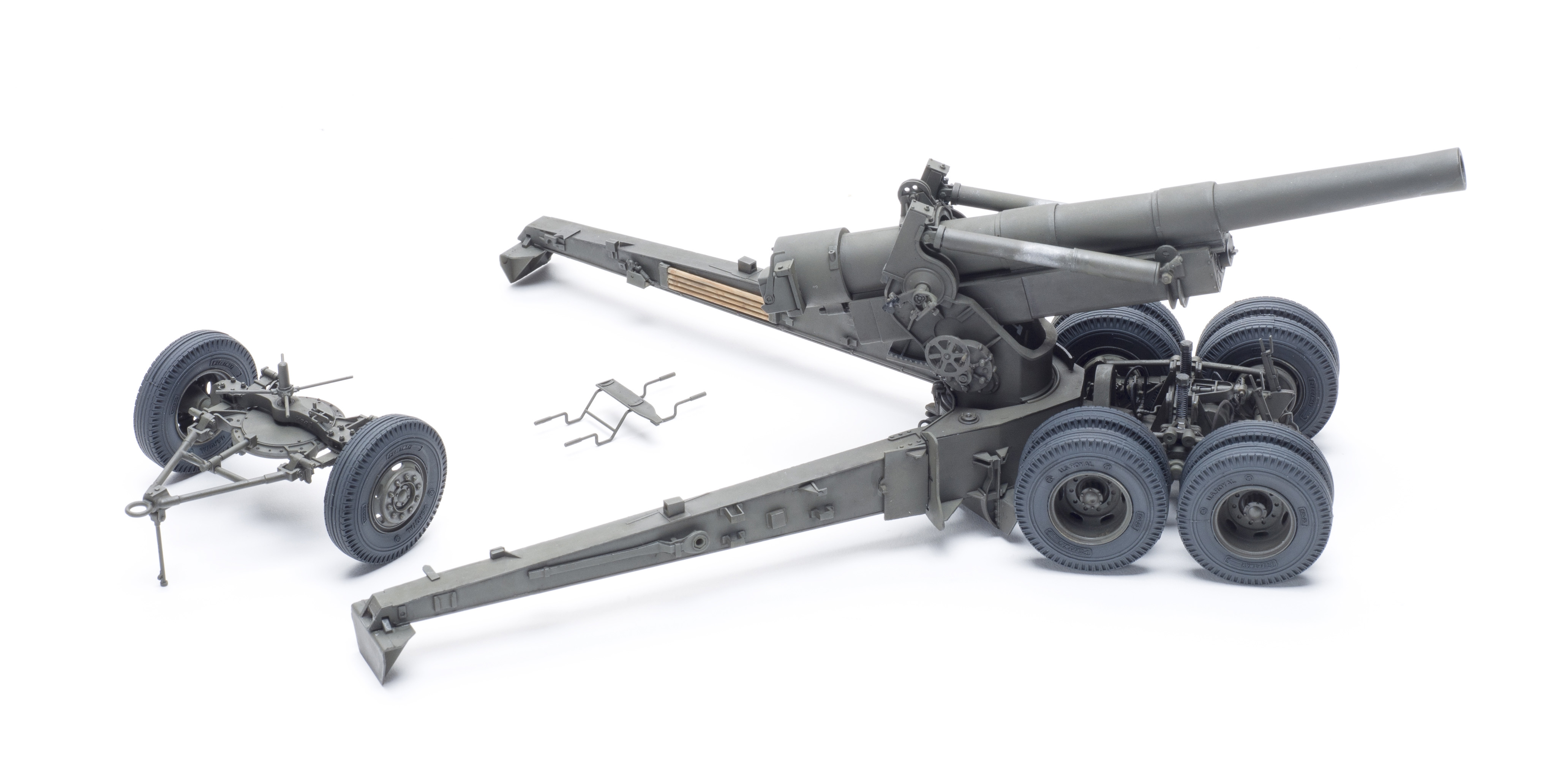 FSMWB0120_AFVClub_M1_8inch_howitzer_03