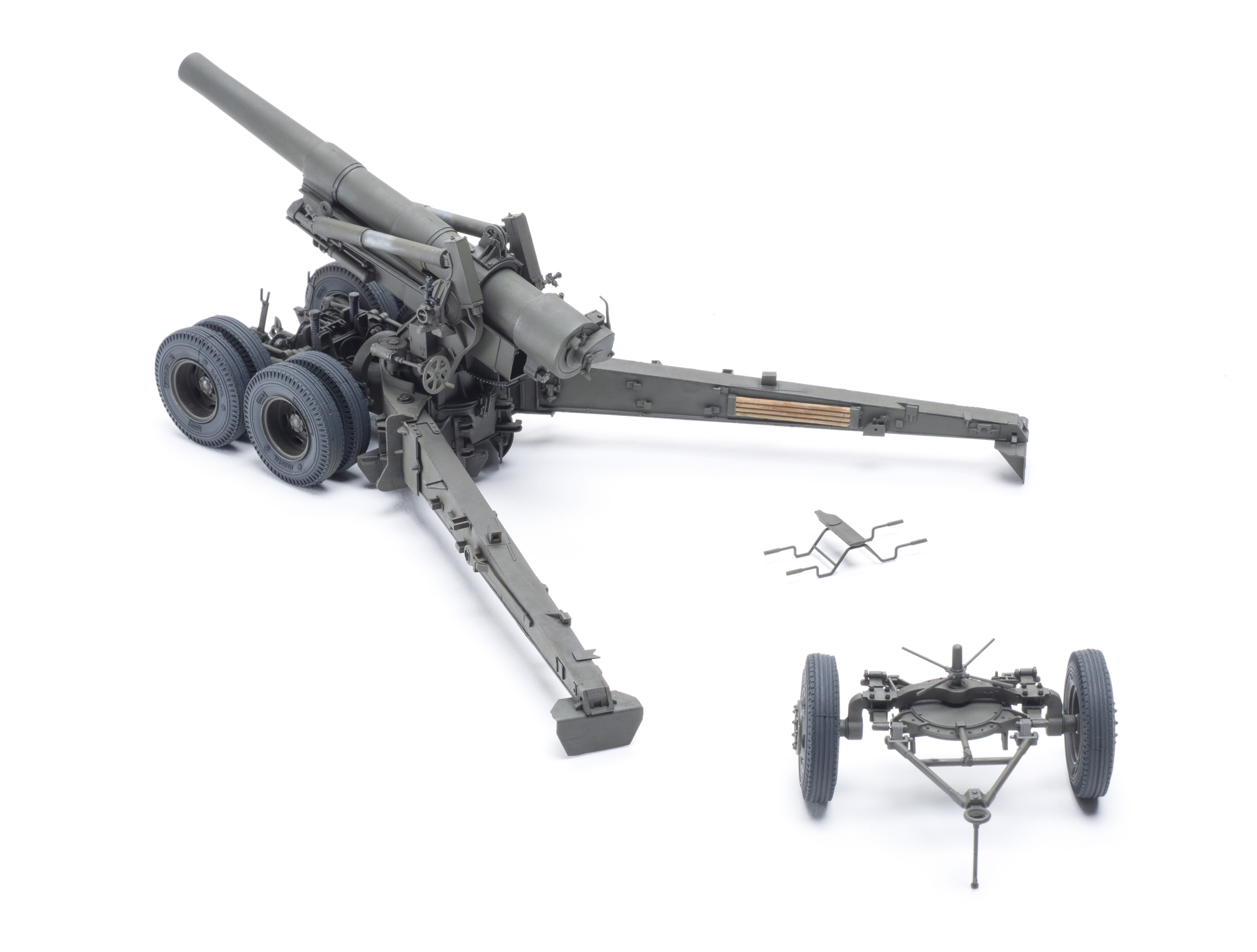 FSMWB0120_AFVClub_M1_8inch_howitzer_05