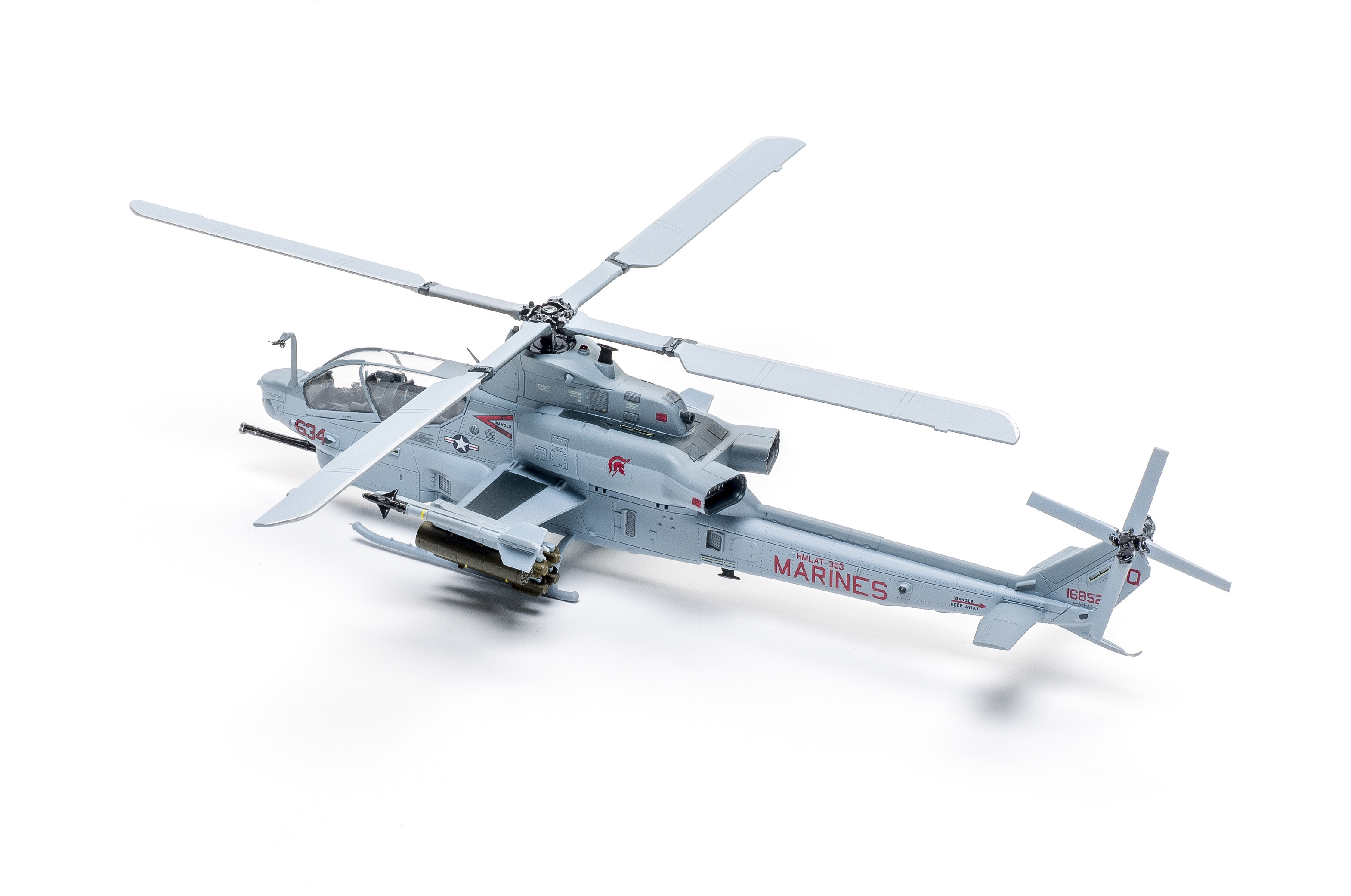 FSMWB1020_Dream_AH1Z_Viper_04