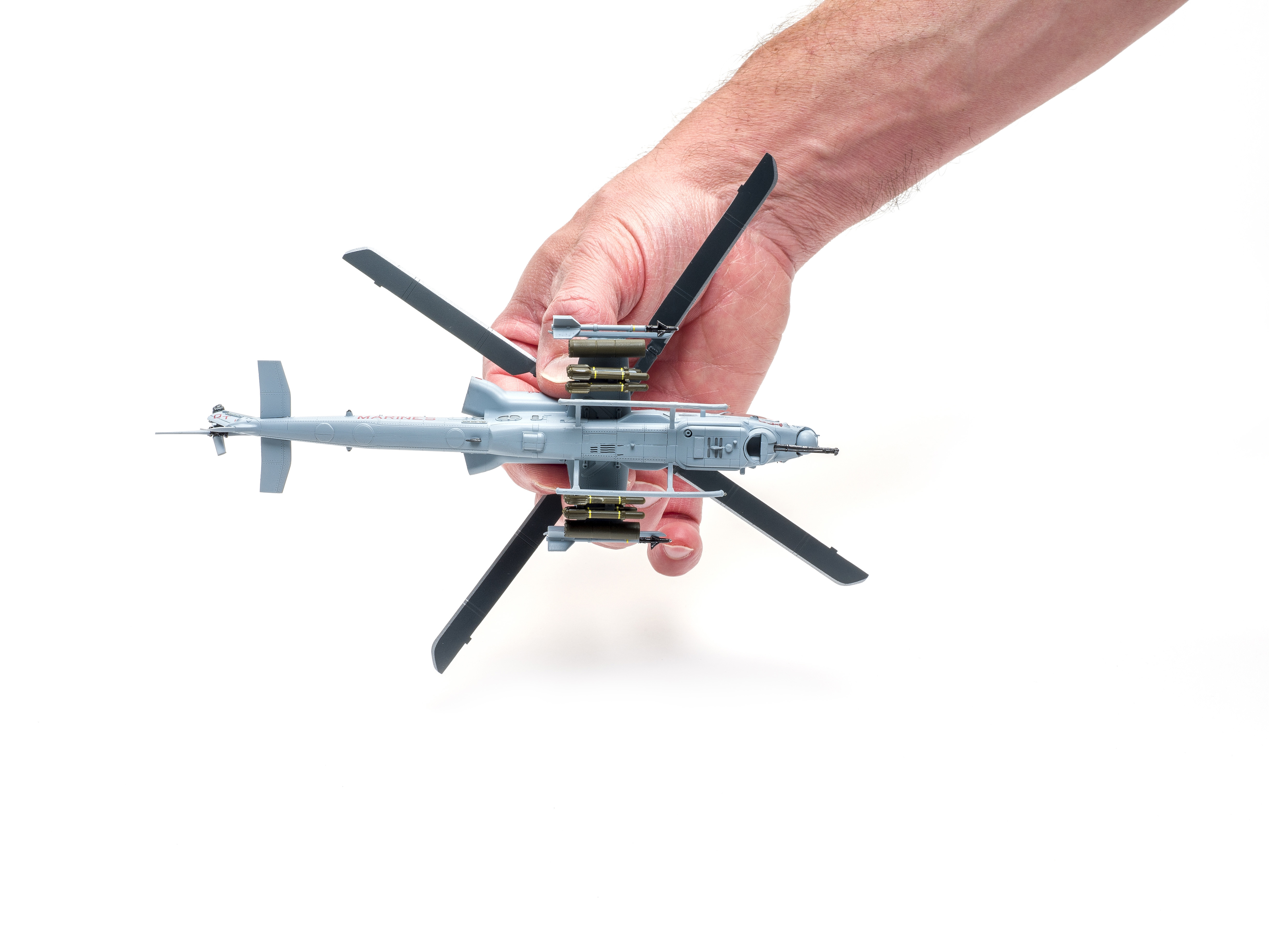 FSMWB1020_Dream_AH1Z_Viper_05