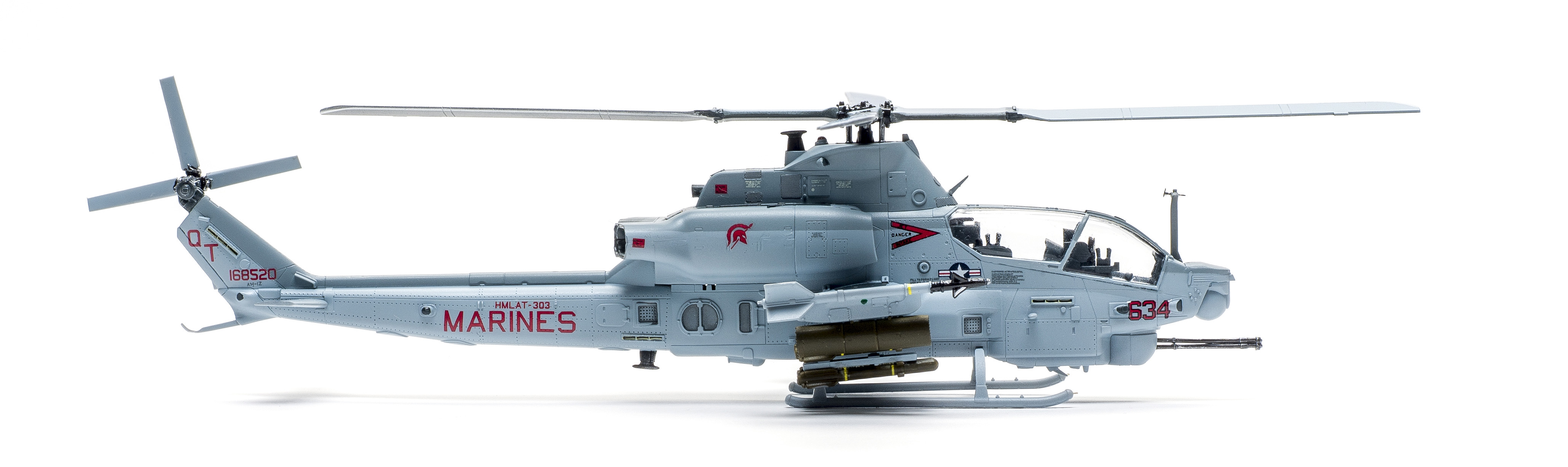 FSMWB1020_Dream_AH1Z_Viper_06