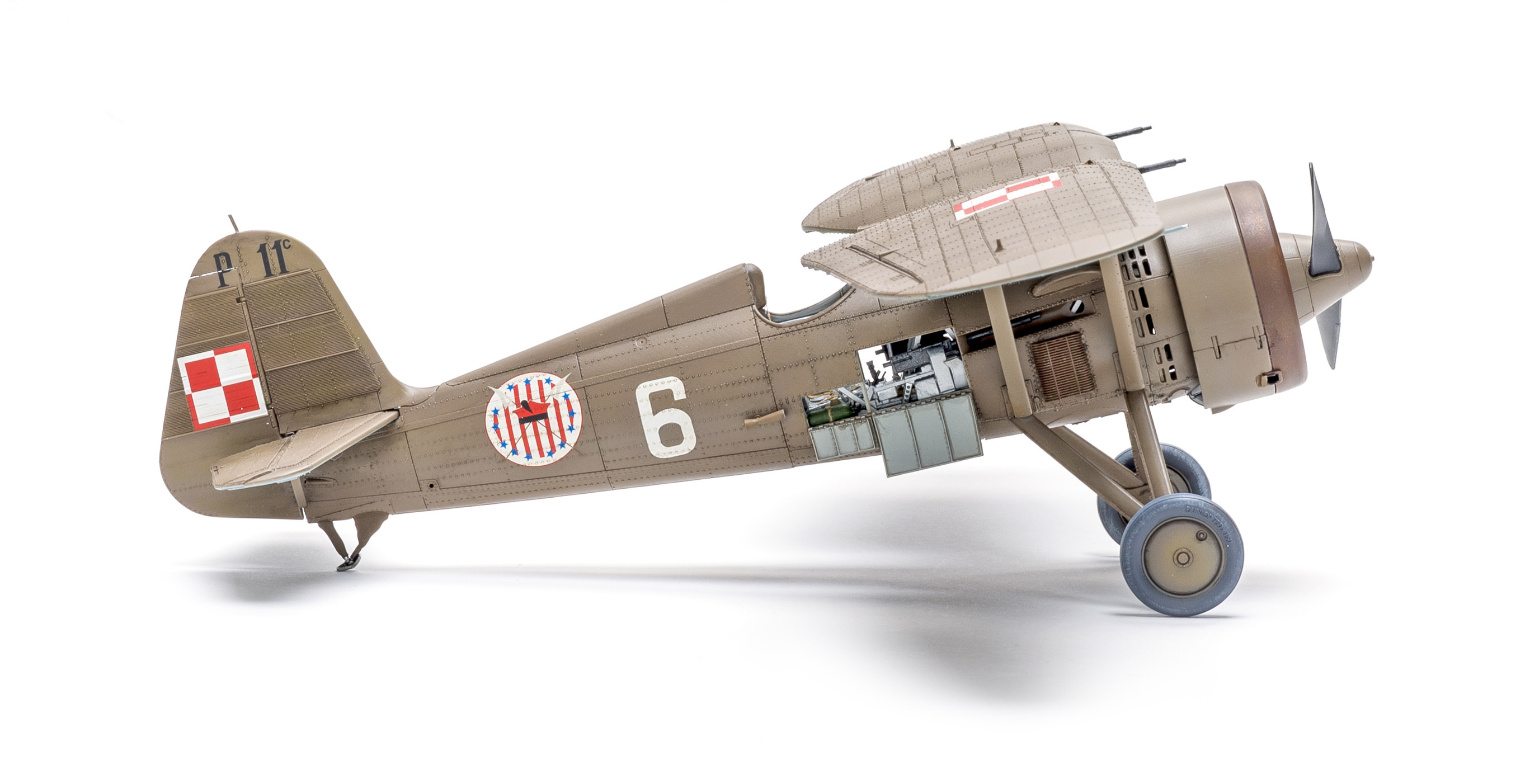 FSMWB0920_IBG_PZL_P11_06